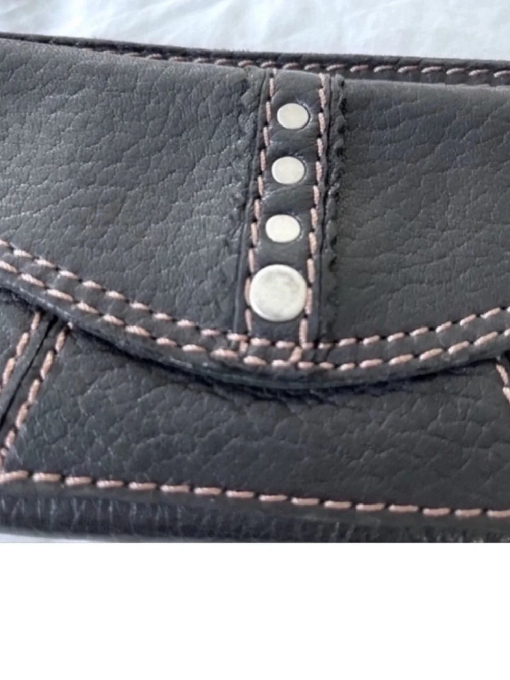 Lucky Brand Full Size Leather Wallet Flap & Zipper Closures Black Pink Silver